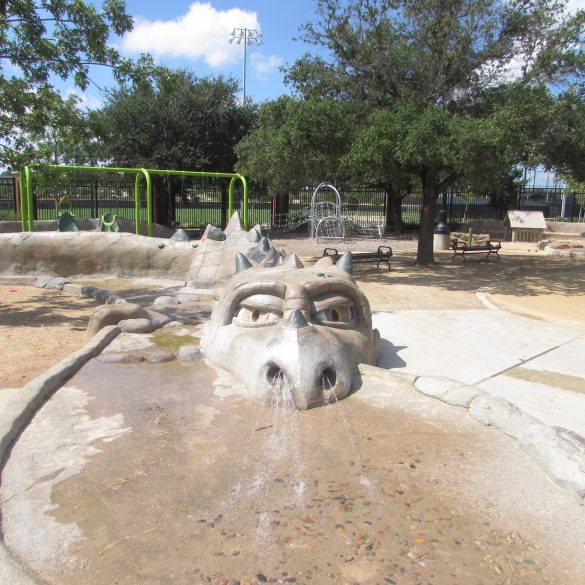 Bicentennial Park | Southlake, TX | Everyday Mamas